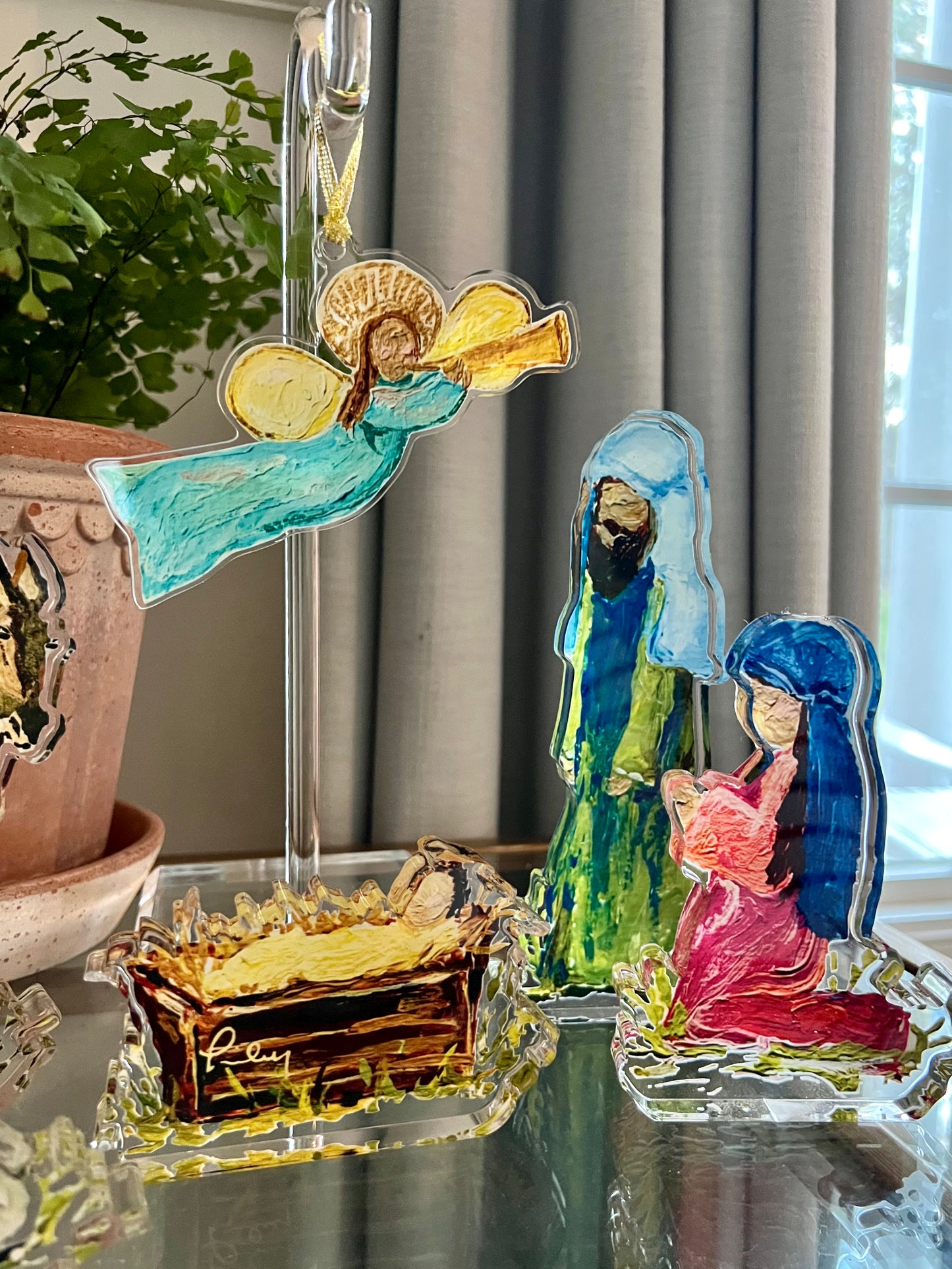 Heirloom Acrylic Nativity Set
